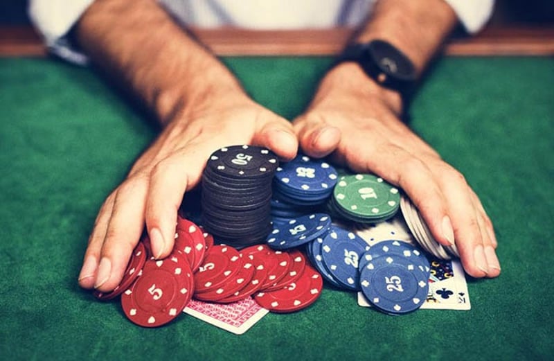 Dealer trong Casino có ảnh hưởng cao
